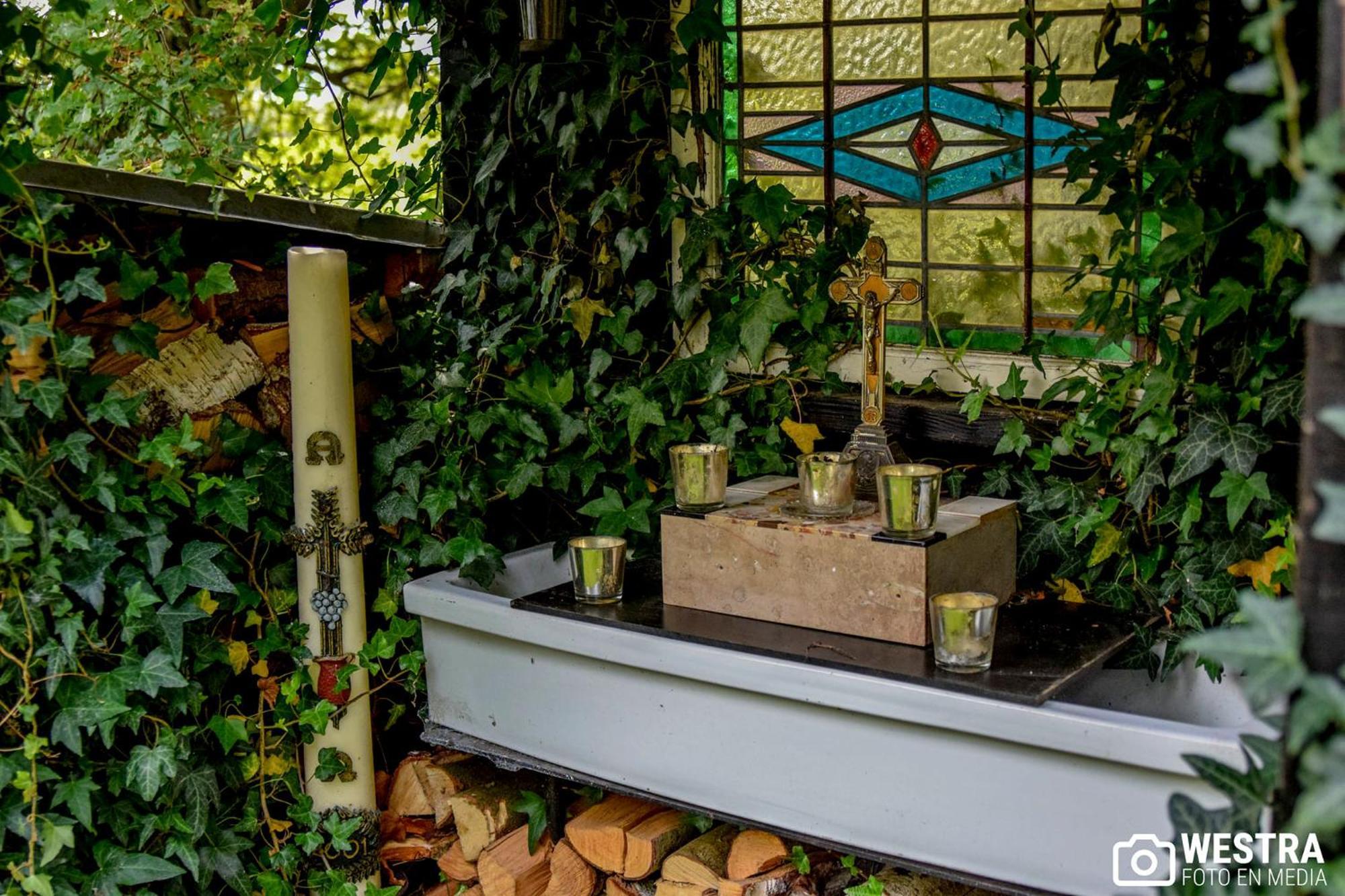 Natuurhuisje 't Poepekrus Kootstertille Buitenkant foto