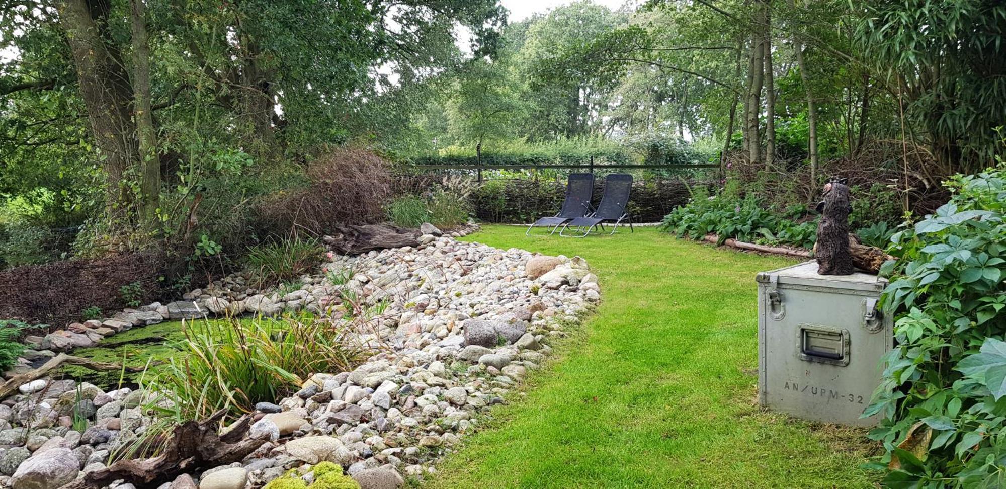 Natuurhuisje 't Poepekrus Kootstertille Buitenkant foto